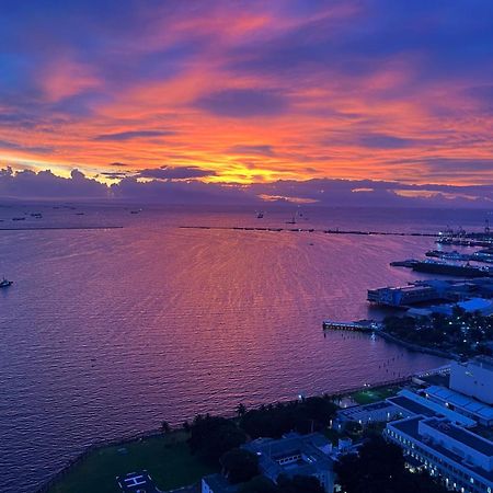 マニラ市 Dreamy Sunset Bayアパートホテル エクステリア 写真