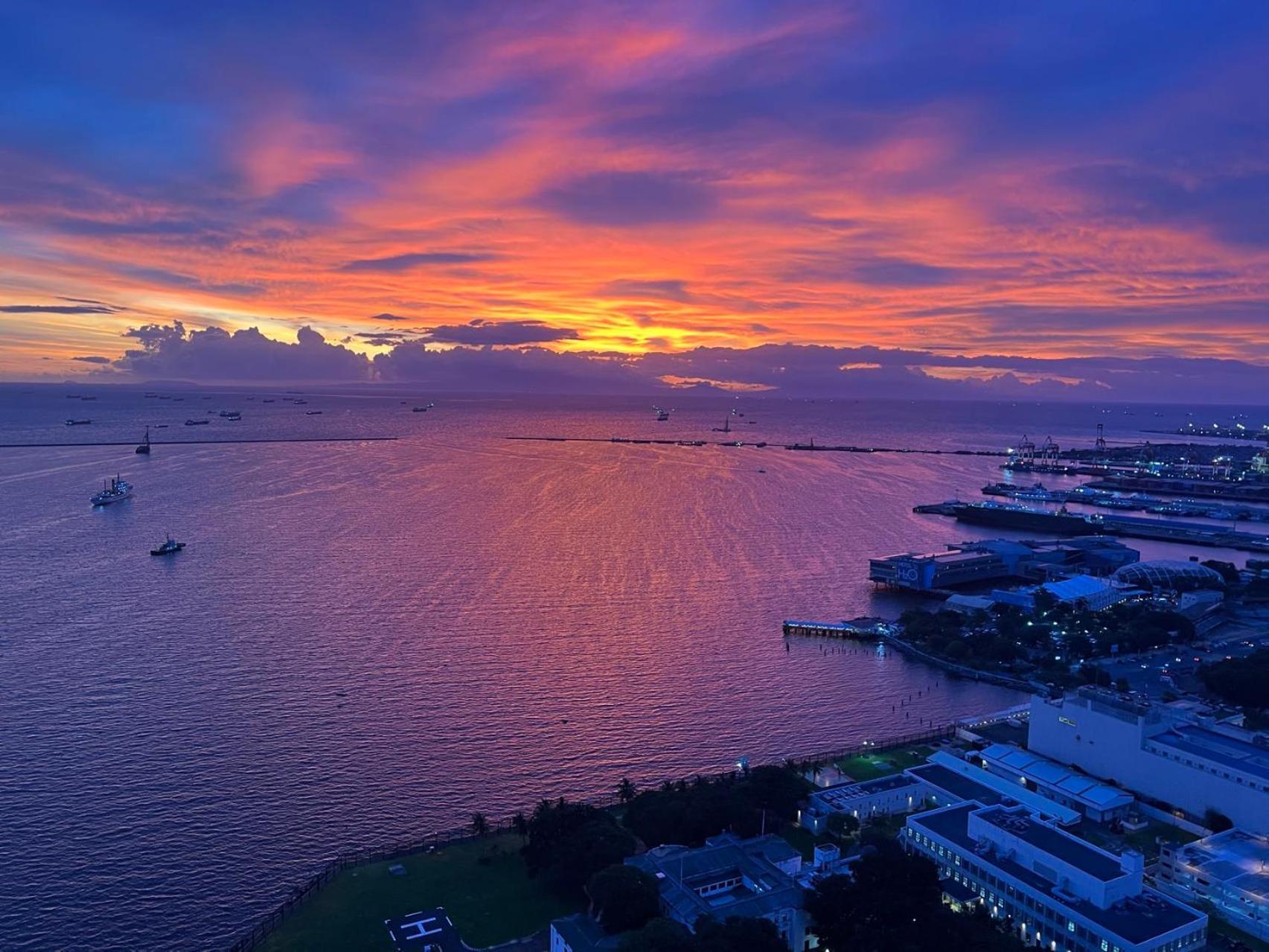 マニラ市 Dreamy Sunset Bayアパートホテル エクステリア 写真